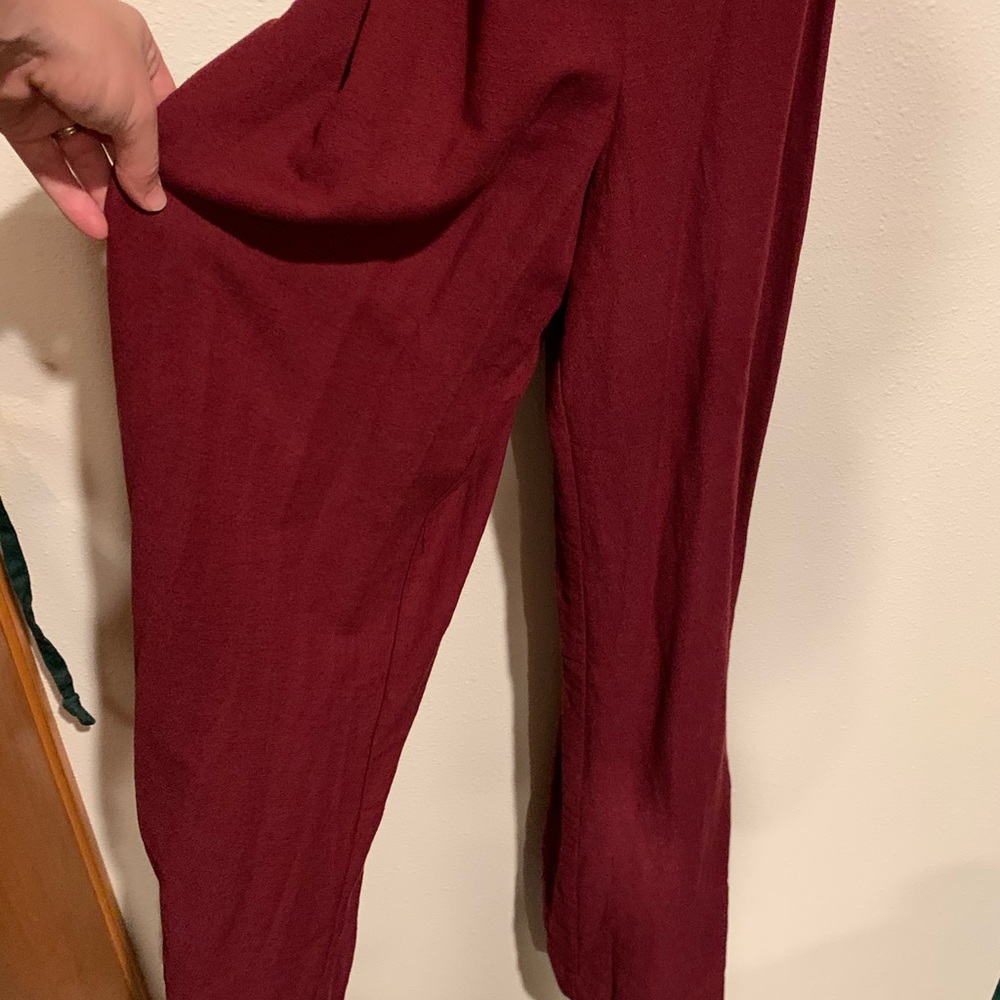 Red jumper - Picture 2 of 8